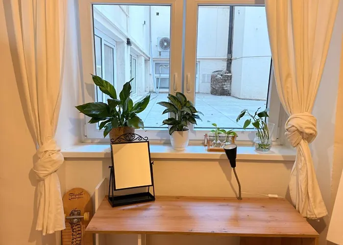 아파트 Secret Atelier In The Heart Of 브라티슬라바