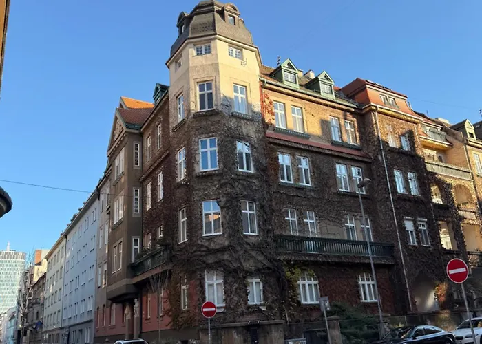 아파트 Secret Atelier In The Heart Of